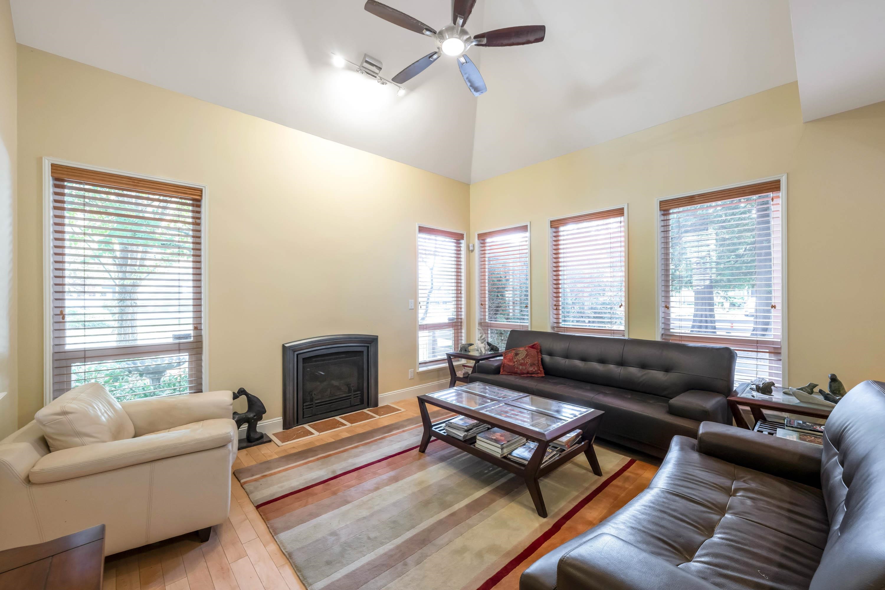 Additional image 3 of 8-15055 20th Avenue, Surrey, BC, V4A 9Y2