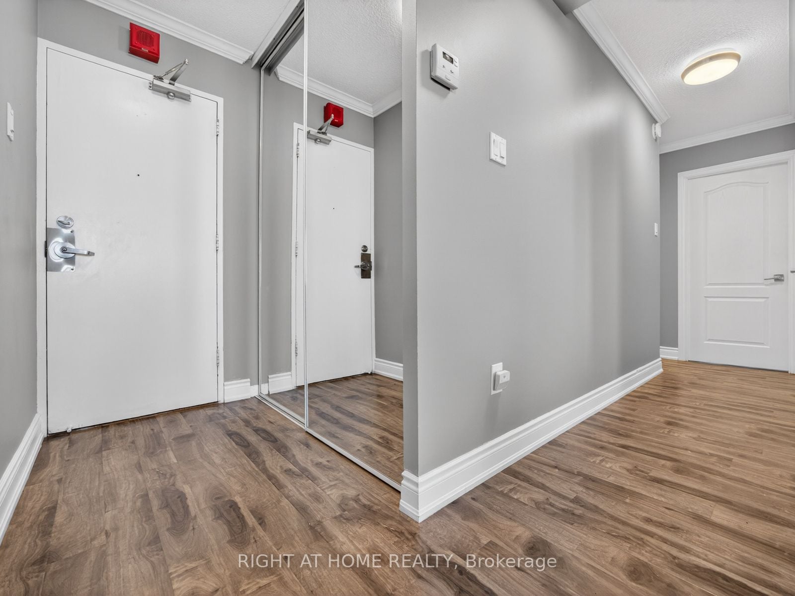 Additional image 5 of 1509-20 Mississauga Valley Boulevard, Mississauga, ON, L5A 3S1