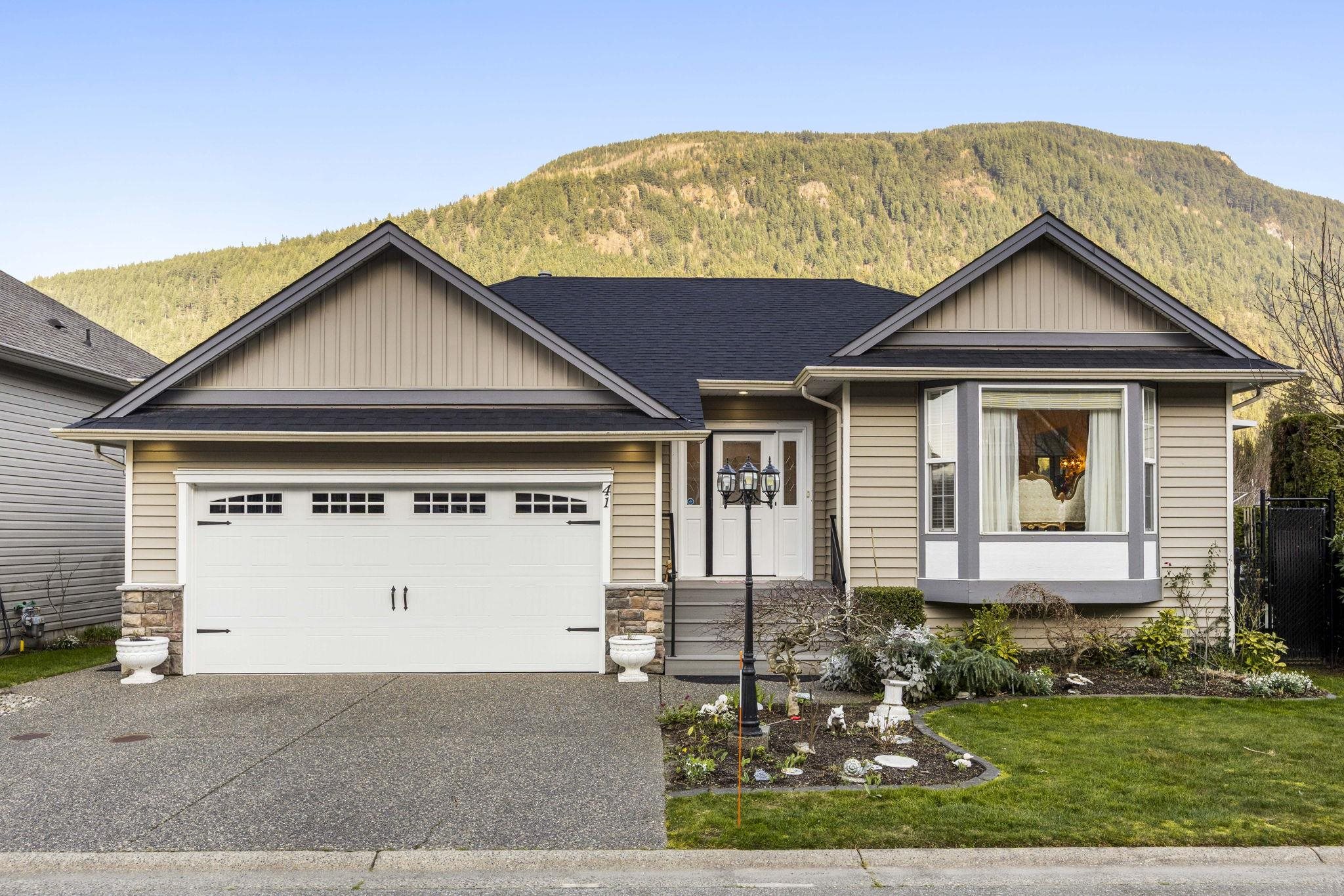 41-349 Walnut Avenue, Harrison Hot Springs, BC, V0M 1K0