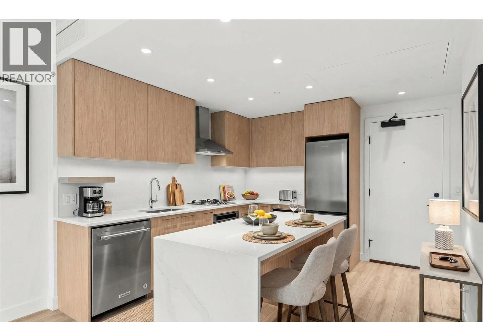 Additional image 7 of 308-3051 Abbott Street, Kelowna, BC, V1Y1G9