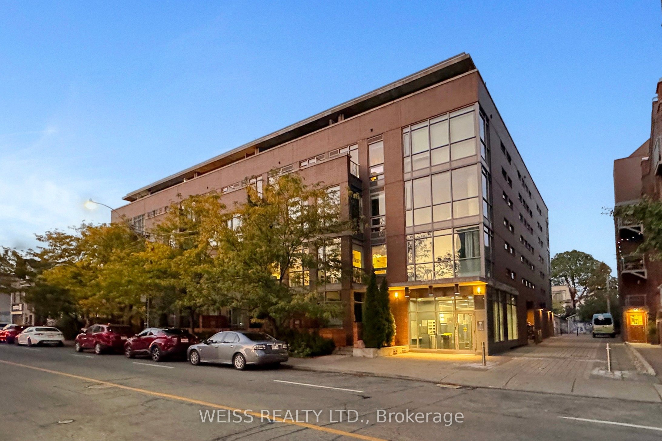 215-707 Dovercourt Road, Toronto, ON, M6H 0B5