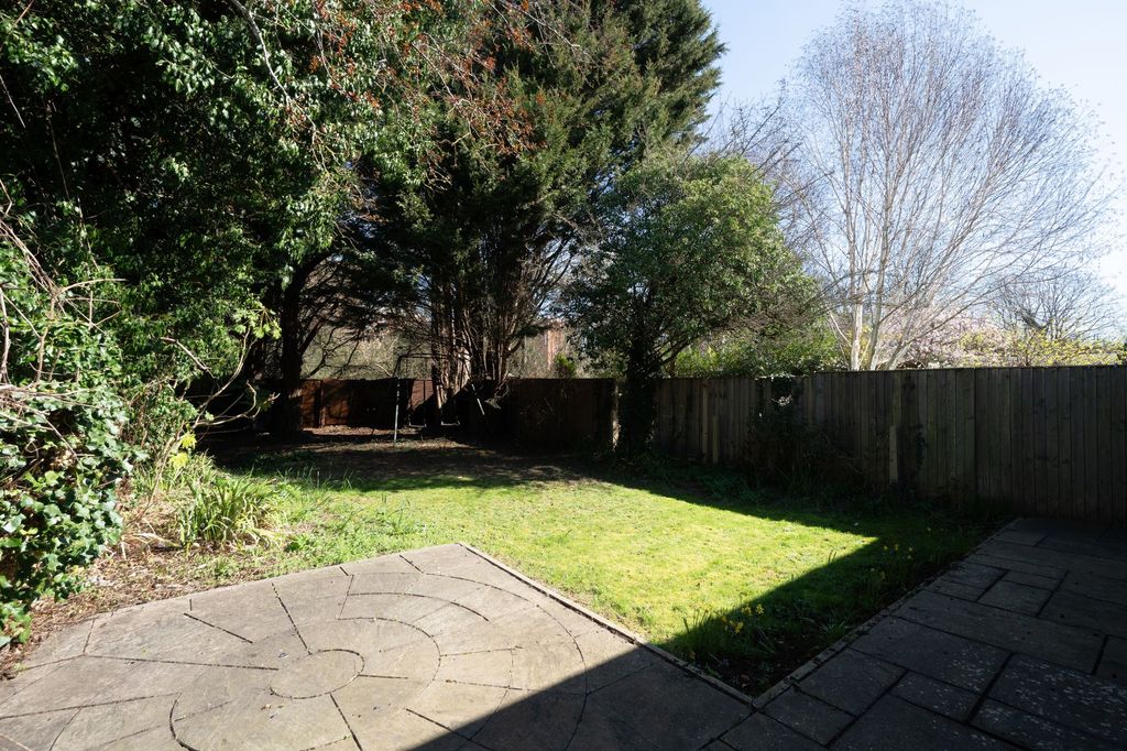 Additional image 20 of 5 bed semi-detached house for saleLong Reach Road, Cambridge CB4
