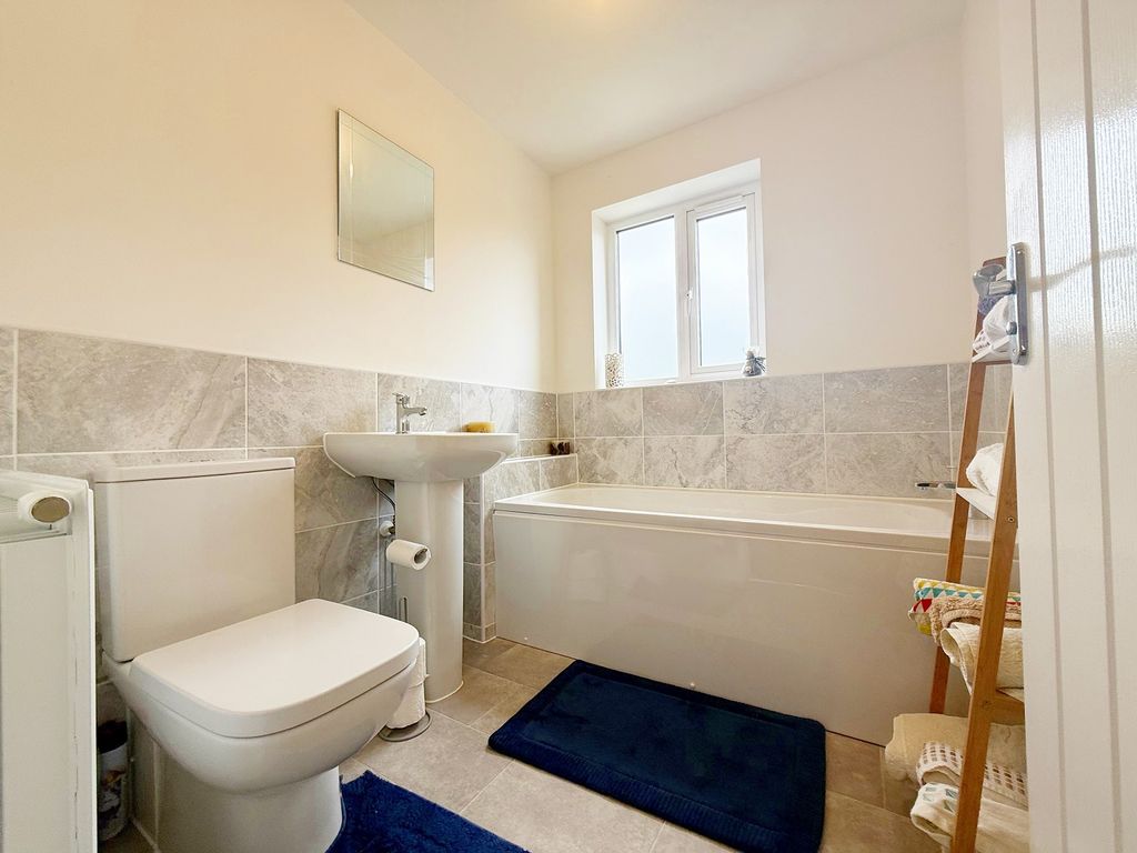 Additional image 28 of 3 bed detached house for saleGwern Gwynfael, Capel Llanilltern, Cardiff. CF5