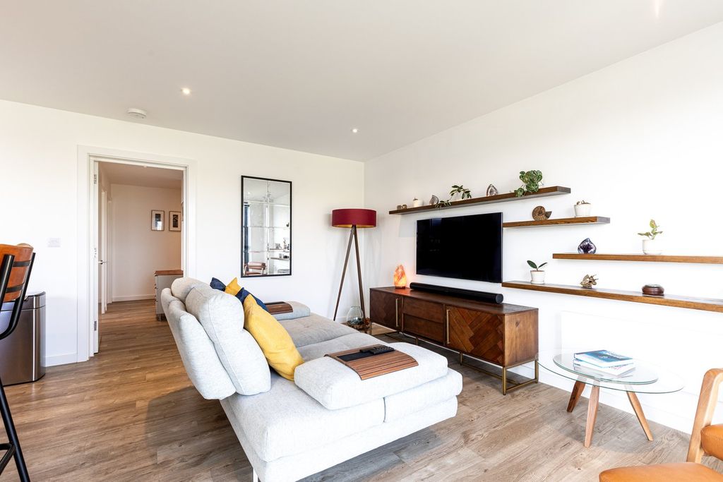 Additional image 4 of 2 bed flat for saleLa Route De Beaumont, St Peter JE3