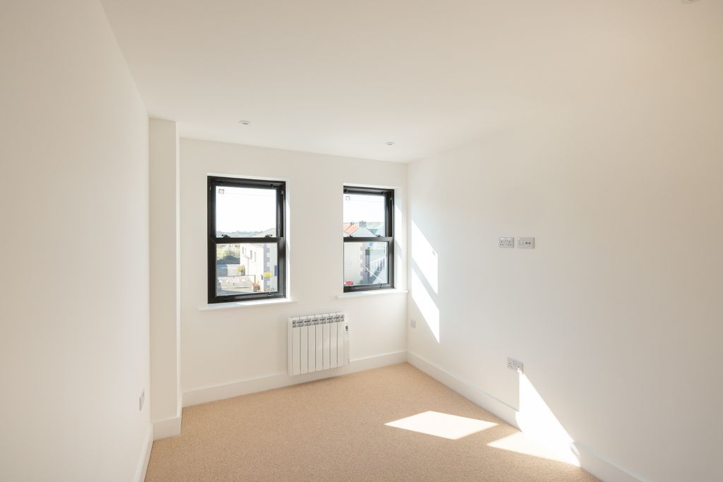 Additional image 15 of 3 bed terraced house for saleVale Road, St. Sampson, Guernsey GY2