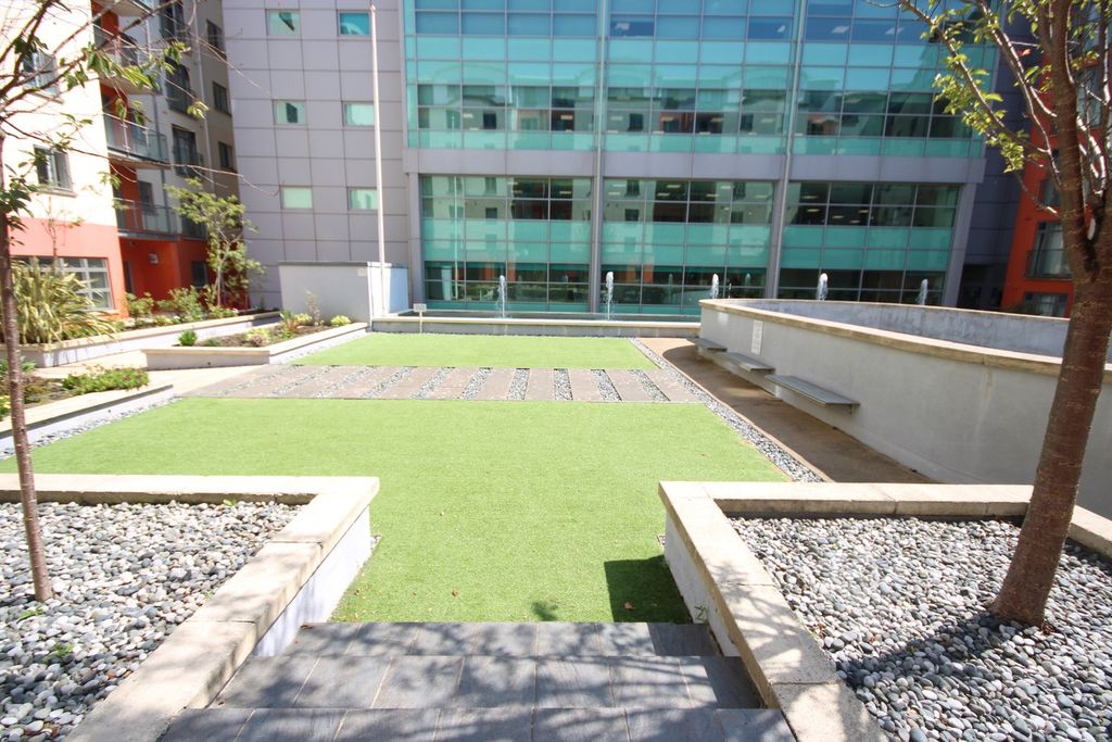 Additional image 15 of 2 bed flat for salePatriotic Place, St Helier JE2
