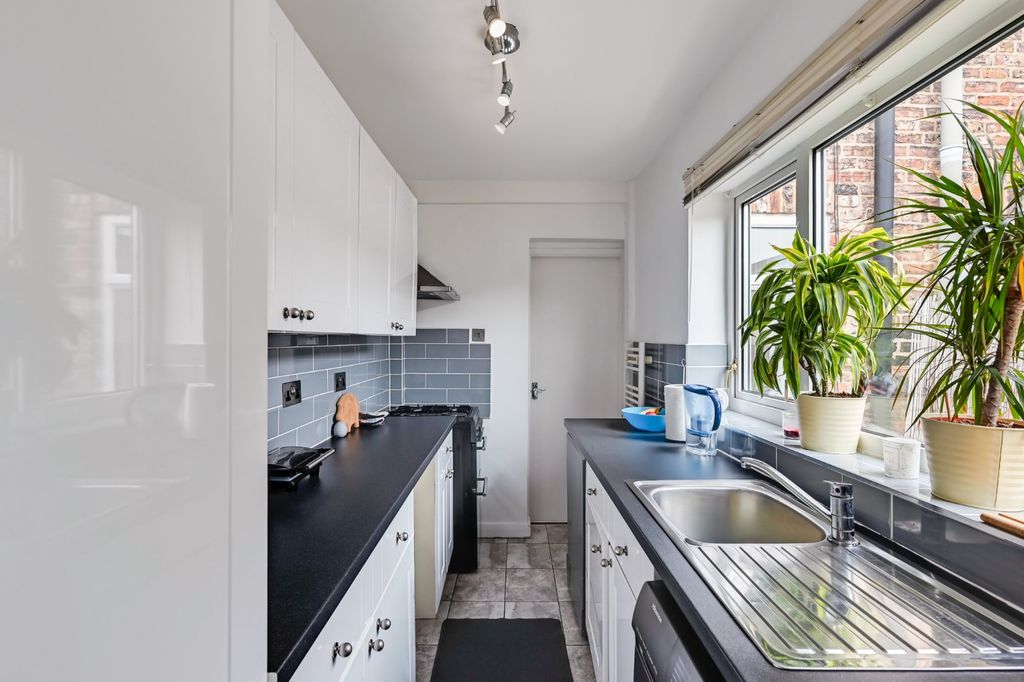 Additional image 5 of 2 bed terraced house for saleLower Ebor Street, Clementhorpe, York YO23