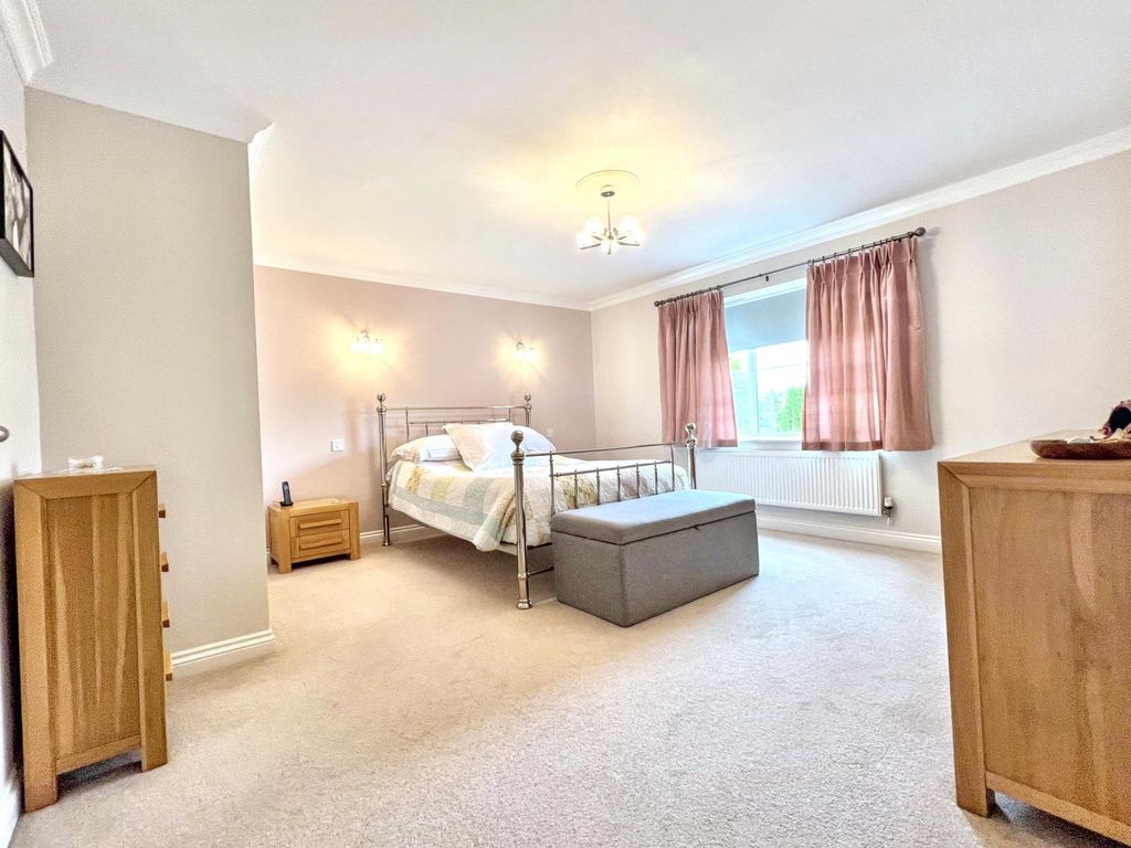 Additional image 23 of 4 bed detached house for saleOutstanding Family Home 8 Walnut Grove, Crick, Caldicot, Monmouthshire NP26
