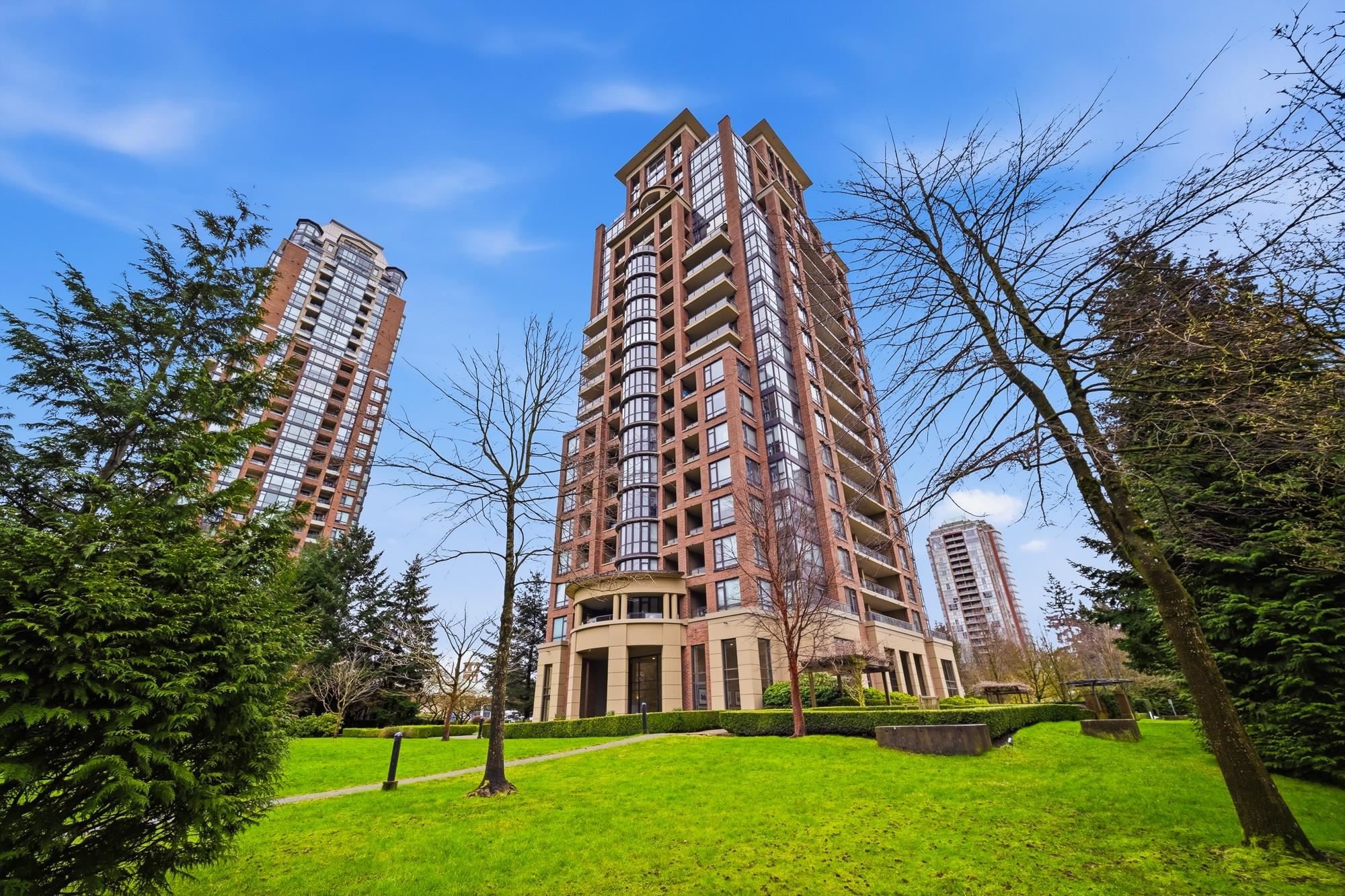 1801-6833 Station Hill Drive, Burnaby, BC, V3N 5E1