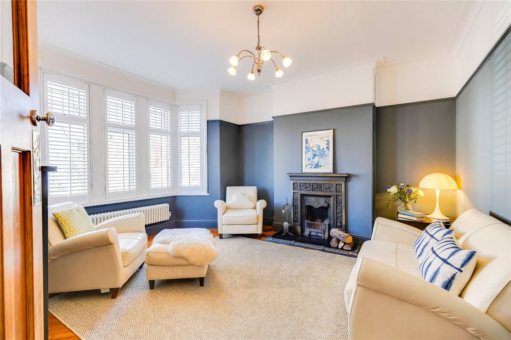 Additional image 6 of 3 bed semi-detached house for saleAlbany Road, Roath, Cardiff CF24
