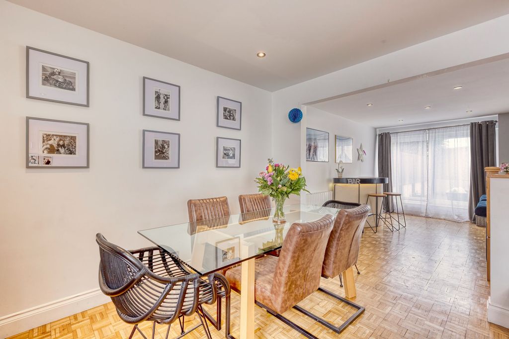 Additional image 7 of 4 bed semi-detached house for sale13 Nomond Avenue, St Helier JE2