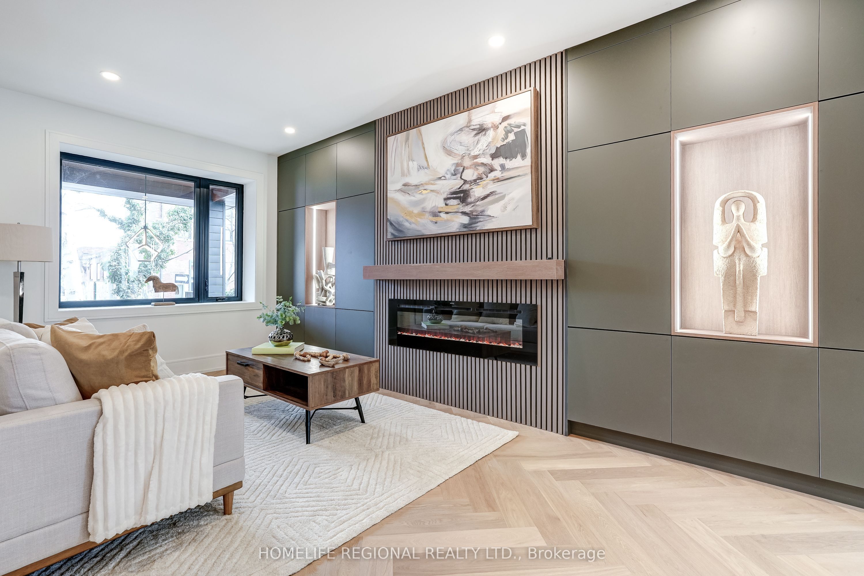 12 Macdonell Avenue, Toronto, ON, M6R 2A2 photo 4