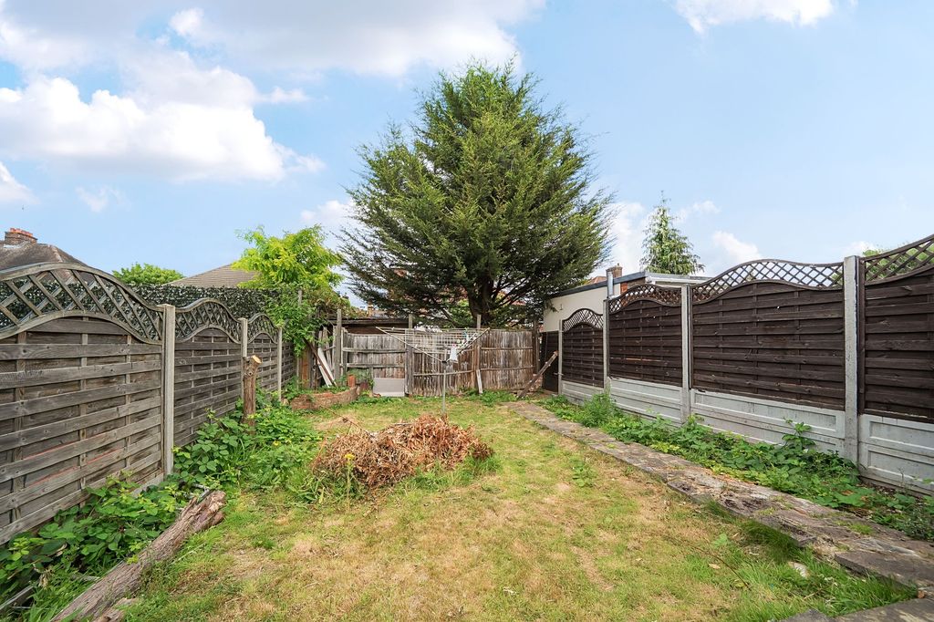 Additional image 12 of 3 bed semi-detached house for saleManor Way, London NW9