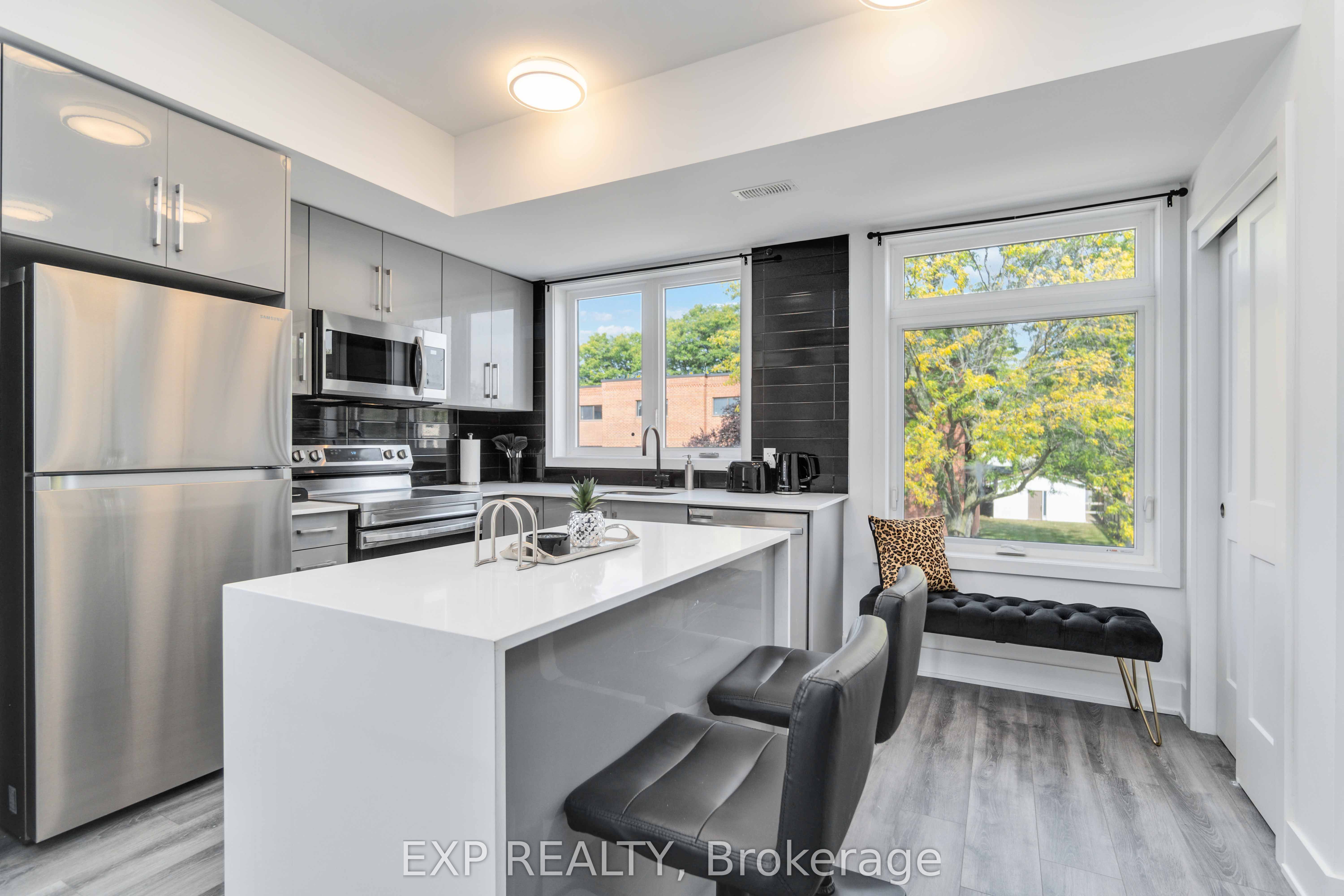 Additional image 4 of 312-6065 Mcleod Road N, Niagara Falls, ON, L2G 0Z7