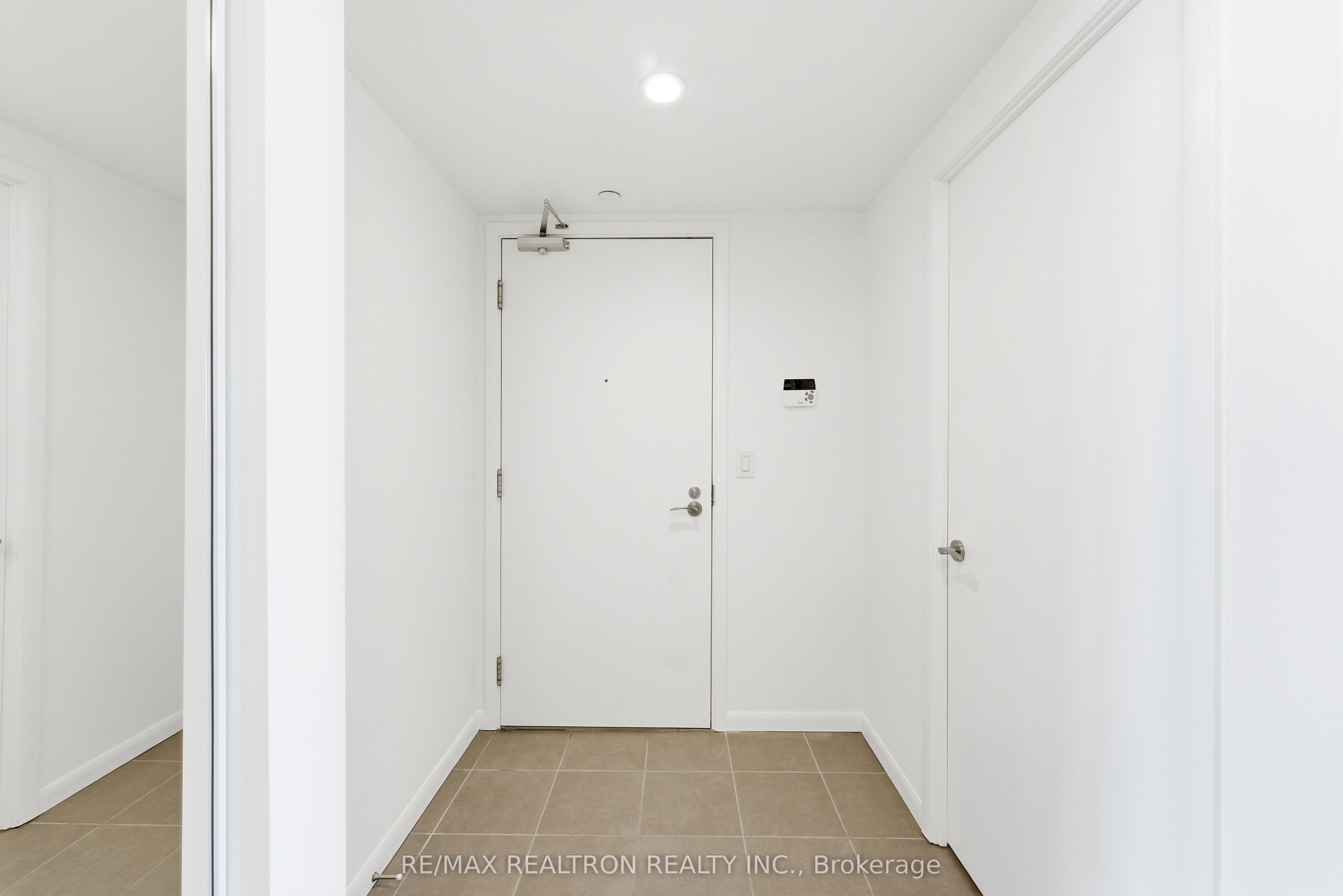 Additional image 4 of 446-830 Lawrence Avenue W, Toronto, ON, M6A 0B6