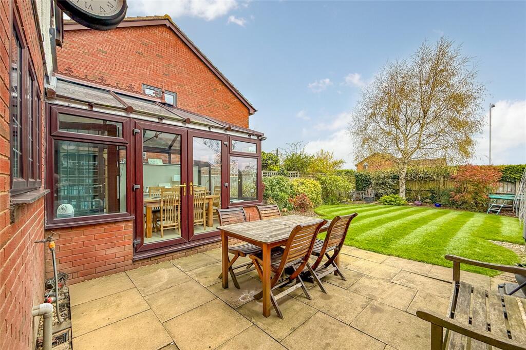 Additional image 10 of Mayfair Close, St. Albans, Hertfordshire, AL4