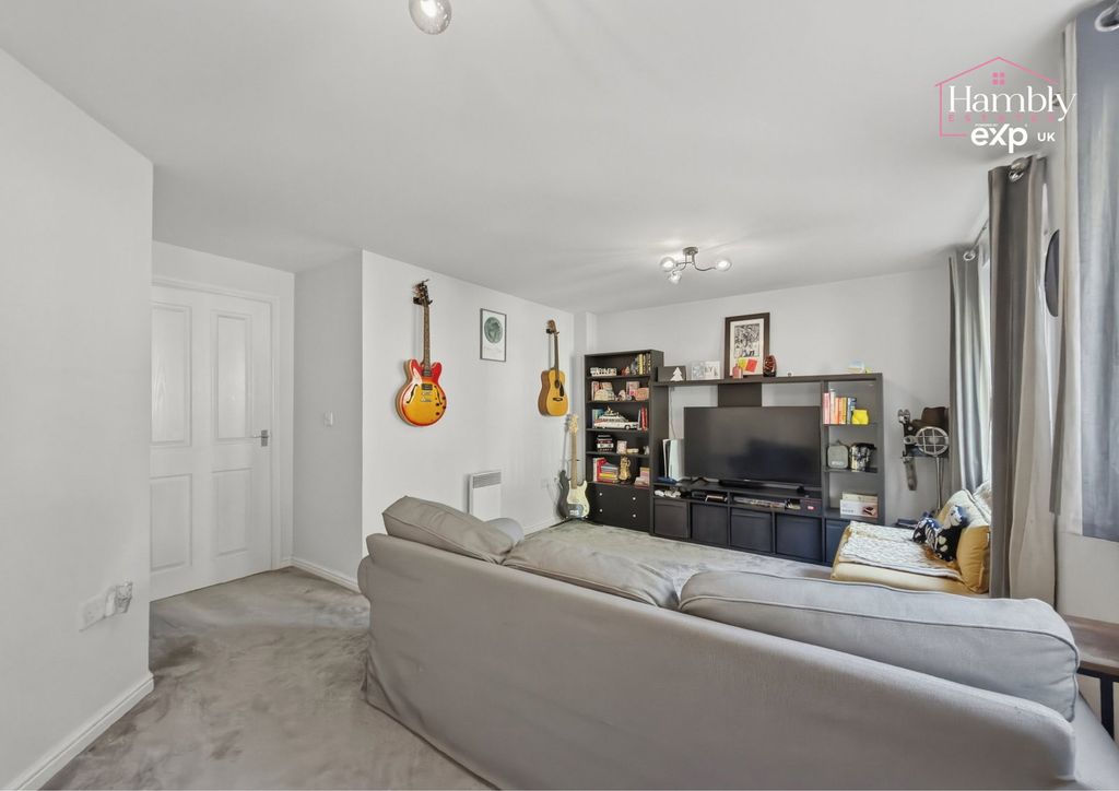 Additional image 6 of 2 bed flat for saleWhitworth Square, Whitchurch, Cardiff CF14