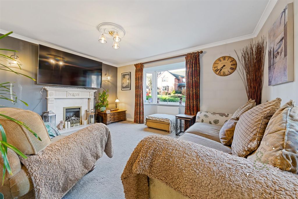 Additional image 6 of 4 bed detached house for saleGlenmount Way, Thornhill, Cardiff CF14
