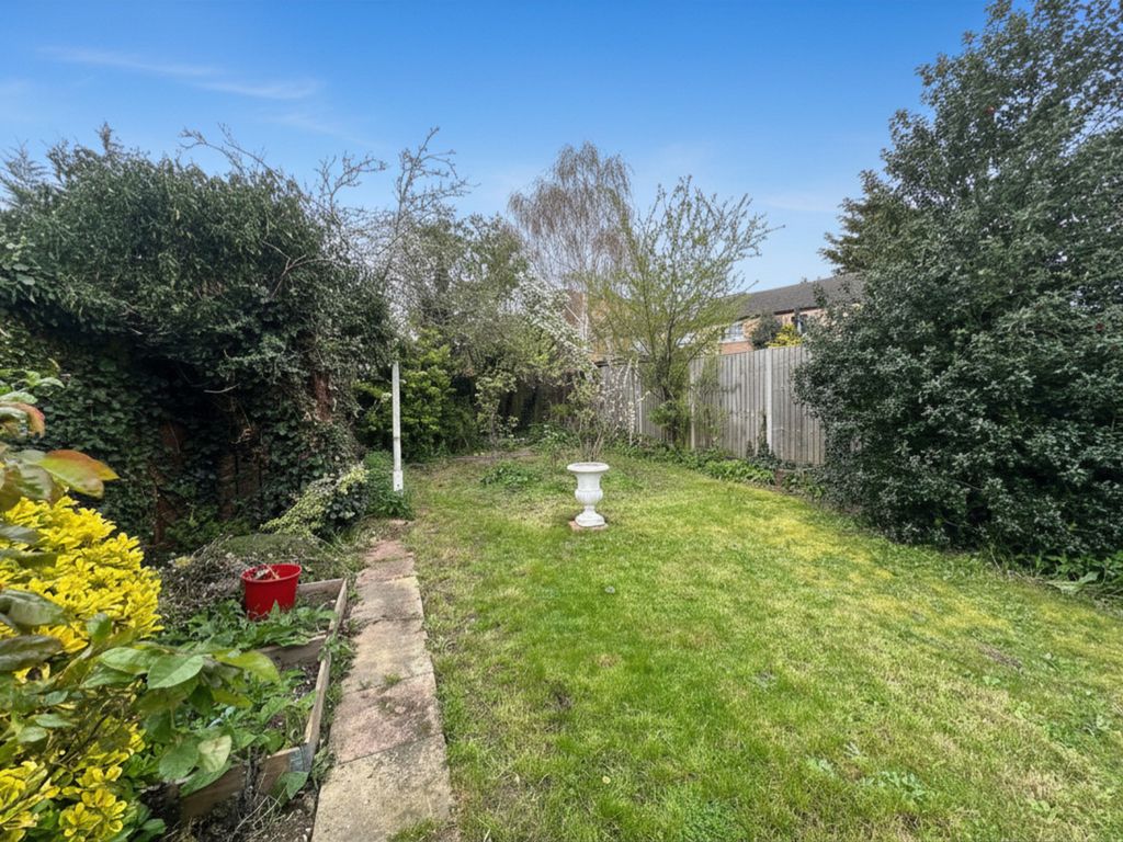 3 bed semi-detached house for saleCheney Way, Cambridge CB4