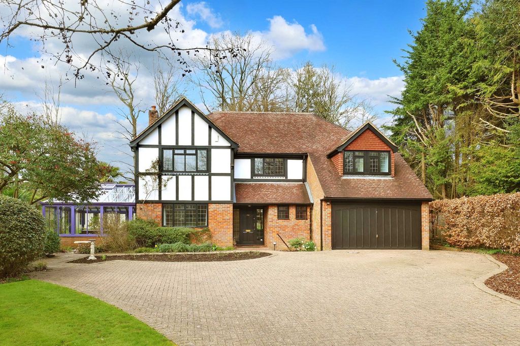 4 bed country house for saleDeadhearn Lane, Chalfont St. Giles, Buckinghamshire HP8