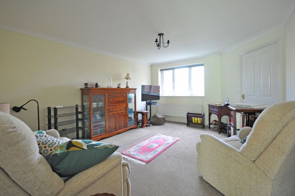 Additional image 7 of 3 bed semi-detached house for saleLlewellyn Walk, Newport NP20