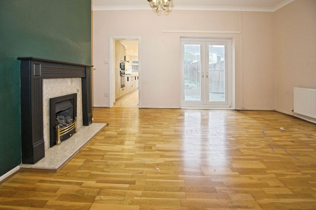 Additional image 7 of 3 bed detached house for saleRosslyn Road, Newport NP19