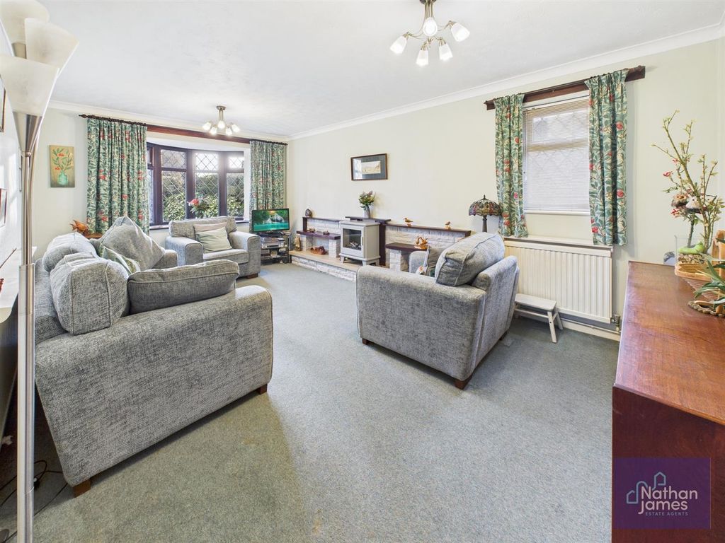 Additional image 2 of 3 bed bungalow for saleBriar Close, Undy, Caldicot NP26