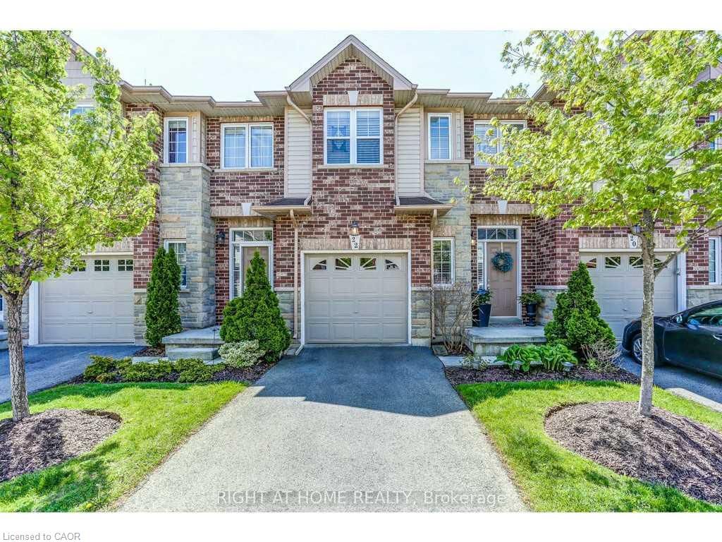 9-22 Liddycoat Lane, Hamilton, ON, L9G 0A7