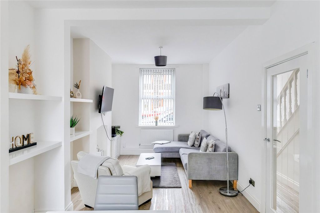 Additional image 4 of 3 bed terraced house for saleTalygarn Street, Cathays, Cardiff CF14