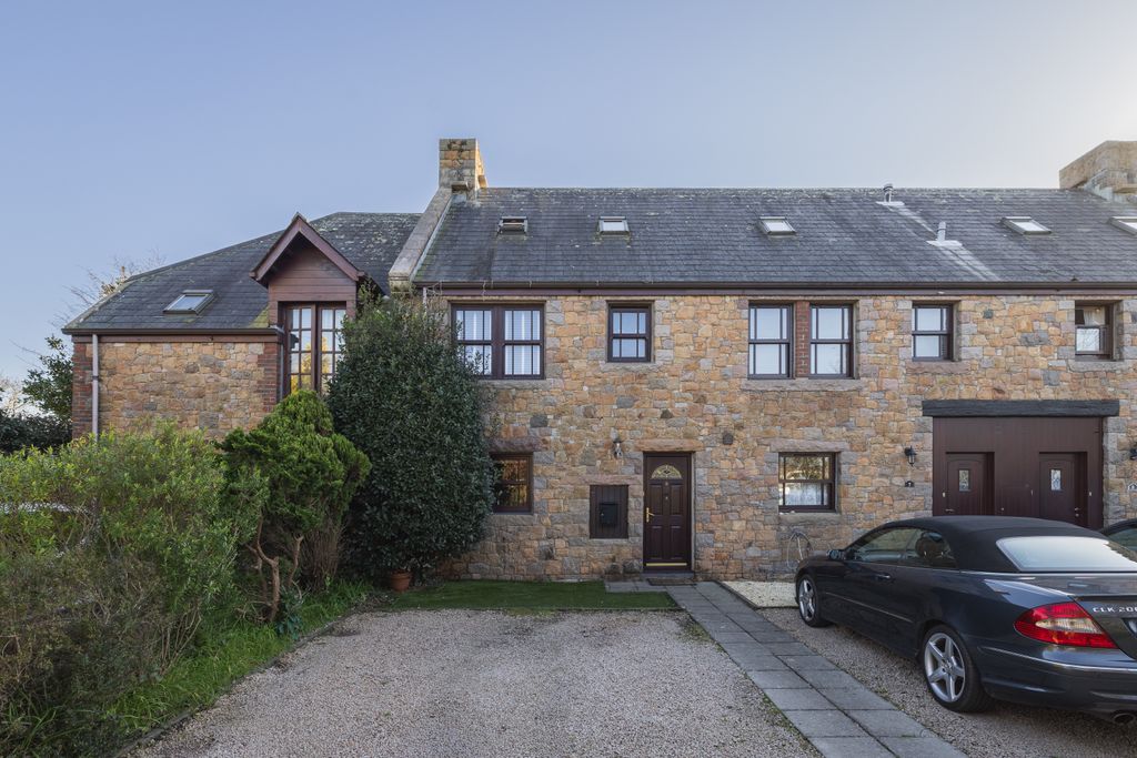Additional image 2 of 3 bed terraced house for saleLes Chenolles, St. John, Jersey JE3