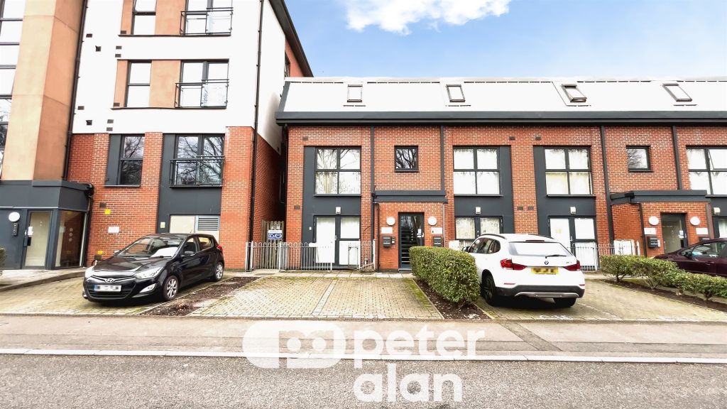 2 bed flat for saleRodney Road, Newport NP19