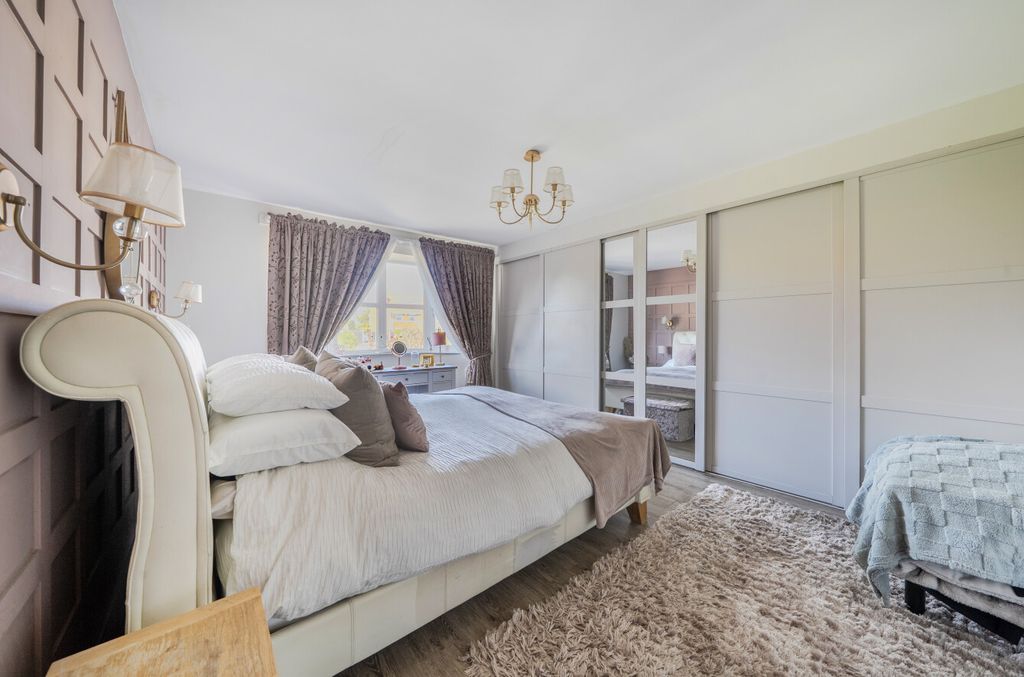 Additional image 17 of 5 bed detached house for saleMoss Road, Moss, Doncaster DN6