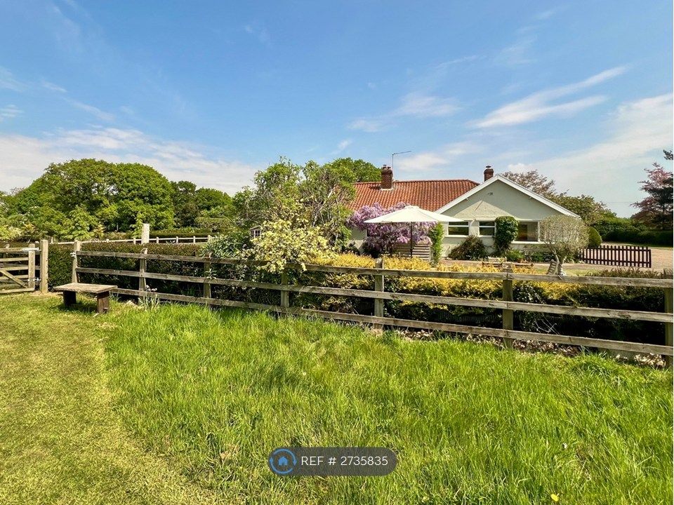 5 bed bungalow to rentShort Let, Norwich NR9