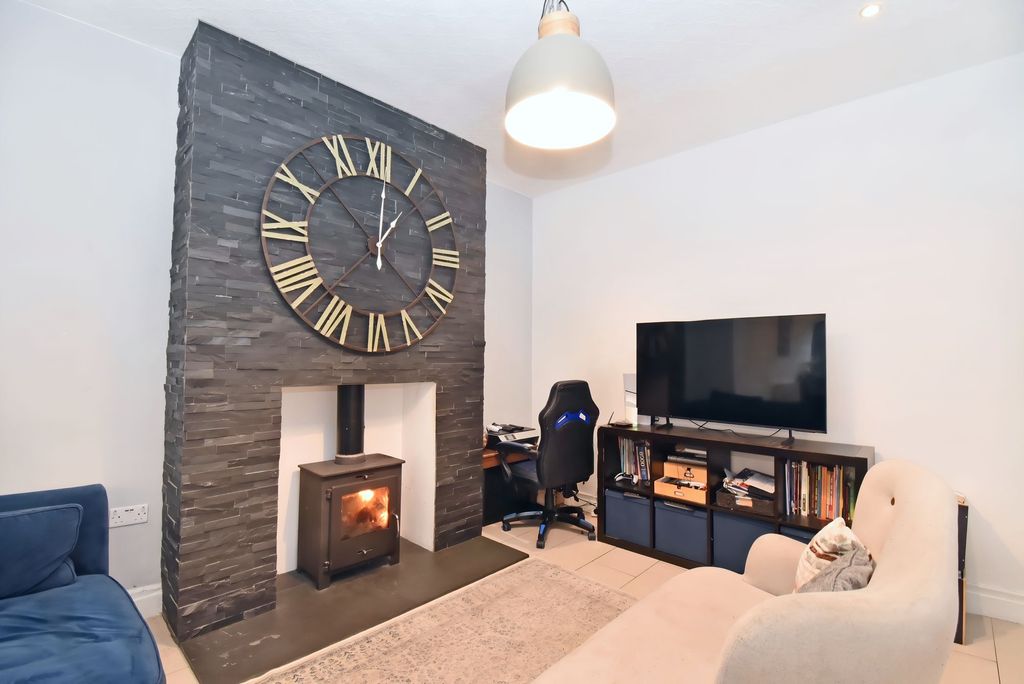 Additional image 10 of 3 bed semi-detached house for saleCarlton Road, Newport NP19