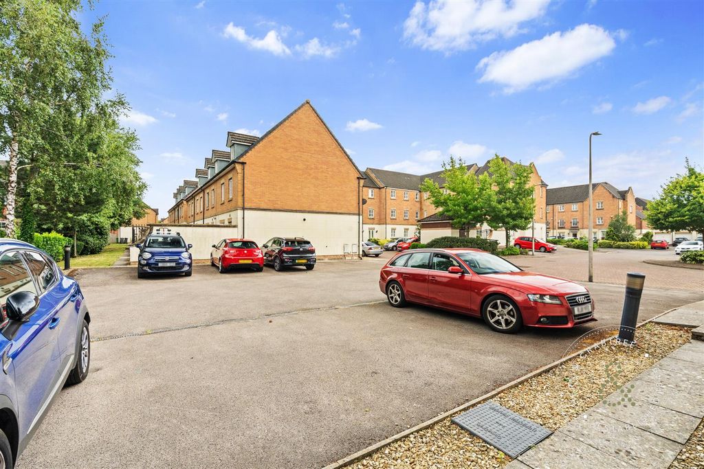 Additional image 25 of 1 bed flat for salePhoenix Way, Heath, Cardiff CF14