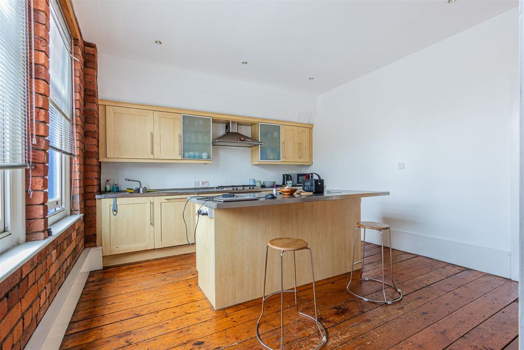 Additional image 9 of Studio for sale4 Ocean House, Clarence Road, Cardiff CF10