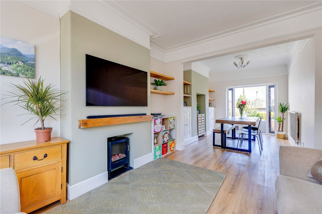 Additional image 5 of 3 bed terraced house for saleSummerfield Avenue, Heath, Cardiff CF14