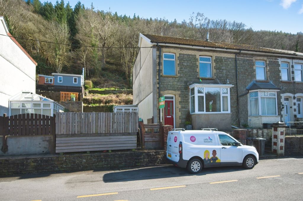 3 bed end terrace house for saleVictoria Road, Six Bells, Abertillery NP13