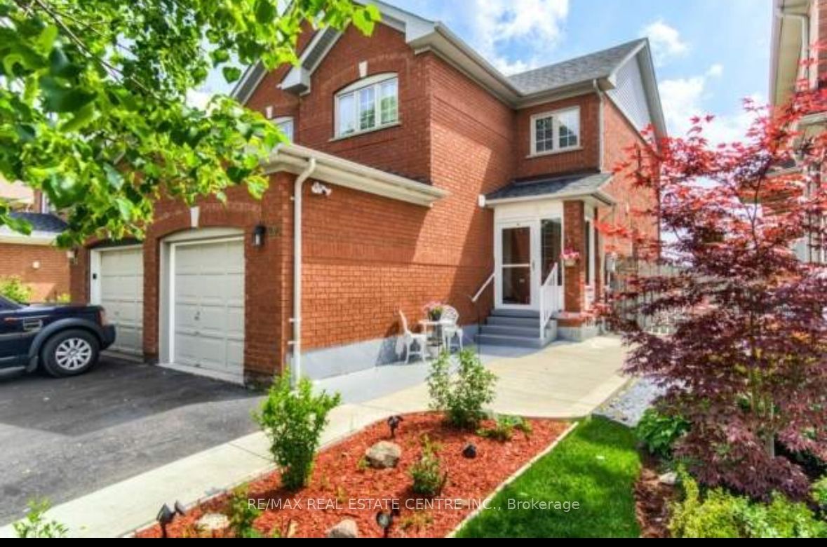 296 Pressed Brick Drive, Brampton, ON, L6V 4L4