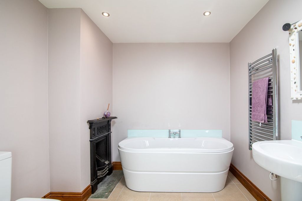 Additional image 13 of 4 bed detached house for saleLa Route Du Carrefour A Cendre, St Peter JE3