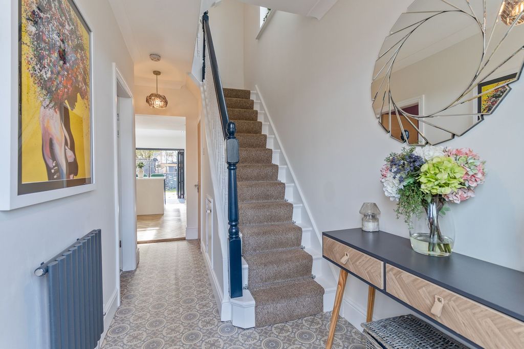 Additional image 9 of 4 bed semi-detached house for saleRingwood Avenue, Newport NP19