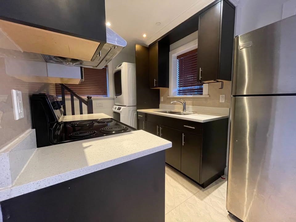Additional image 2 of 2258 Fraserview Drive , Vancouver, BC, V5P 2N4