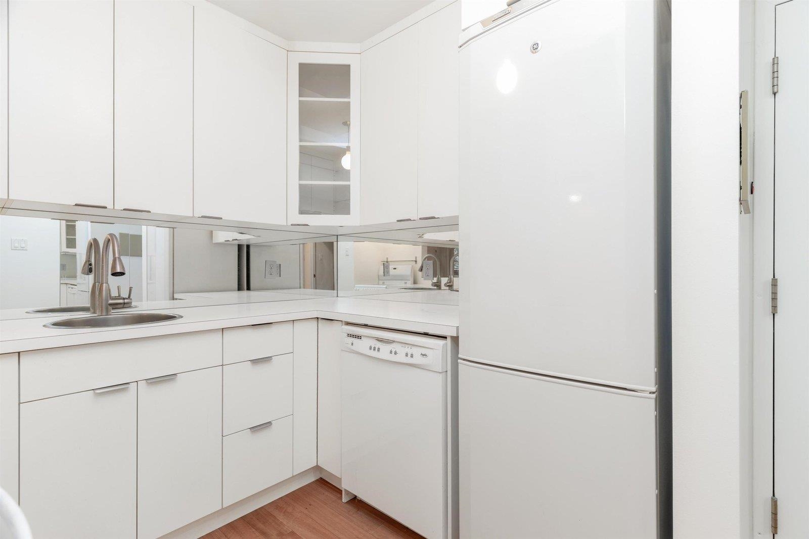 Additional image 5 of 301-1080 Broughton Street, Vancouver, BC, V6G 2A8