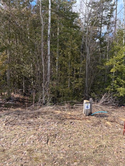 11 Lakeside Woods Crescent, Saugeen Shores, ON, N0H 2C0