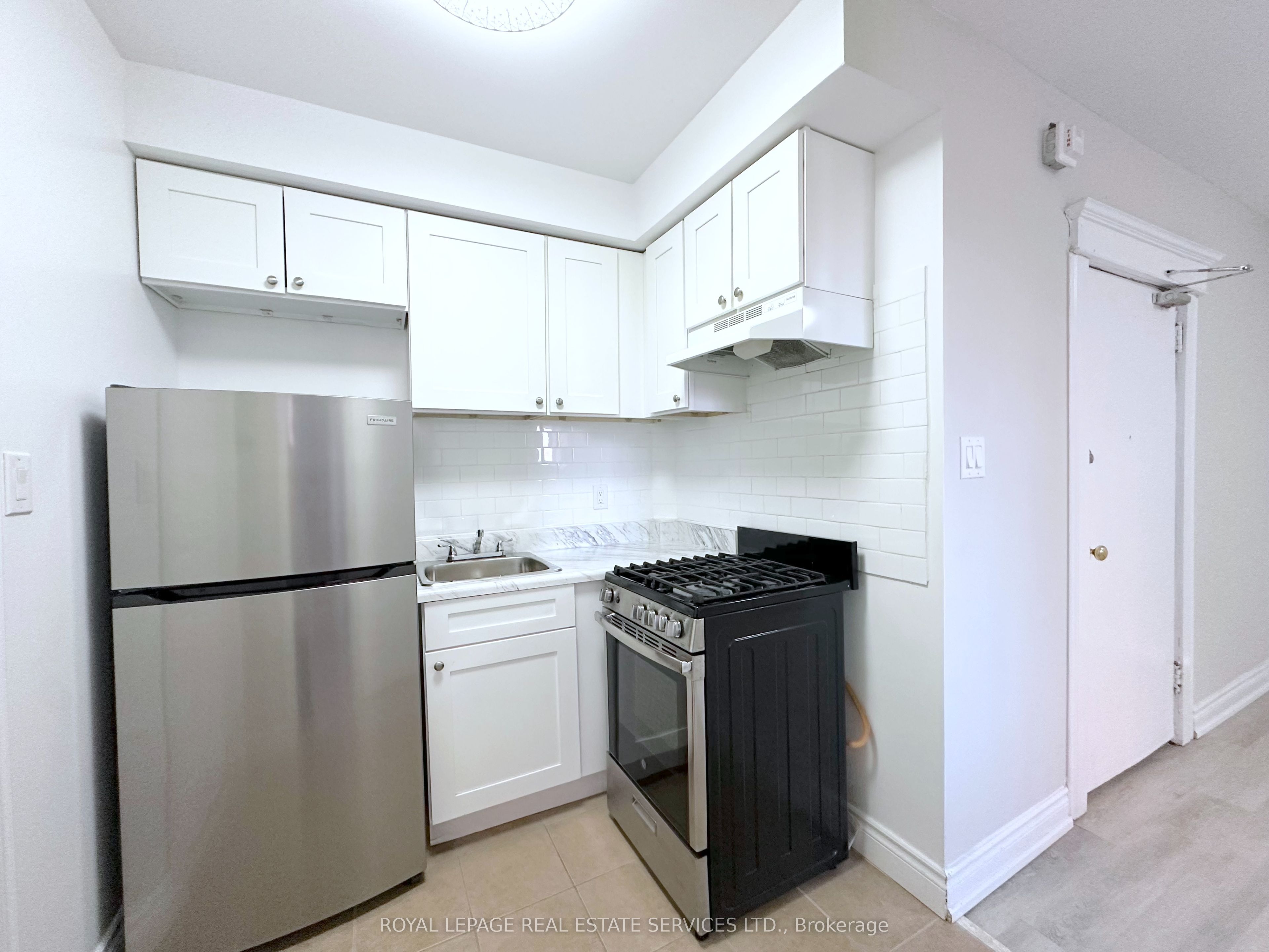 Additional image 4 of 2-7 Glen Road, Toronto, ON, M4X 1M4