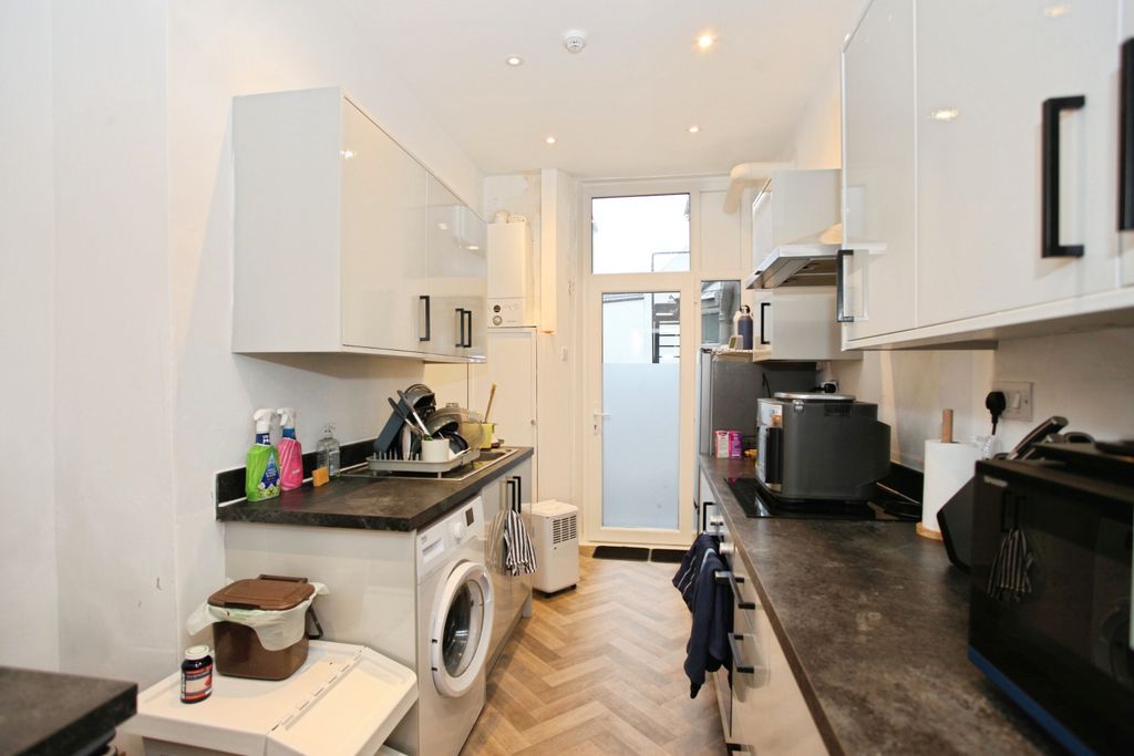 Additional image 7 of 5 bed end terrace house for saleCaerleon Road, Newport NP19