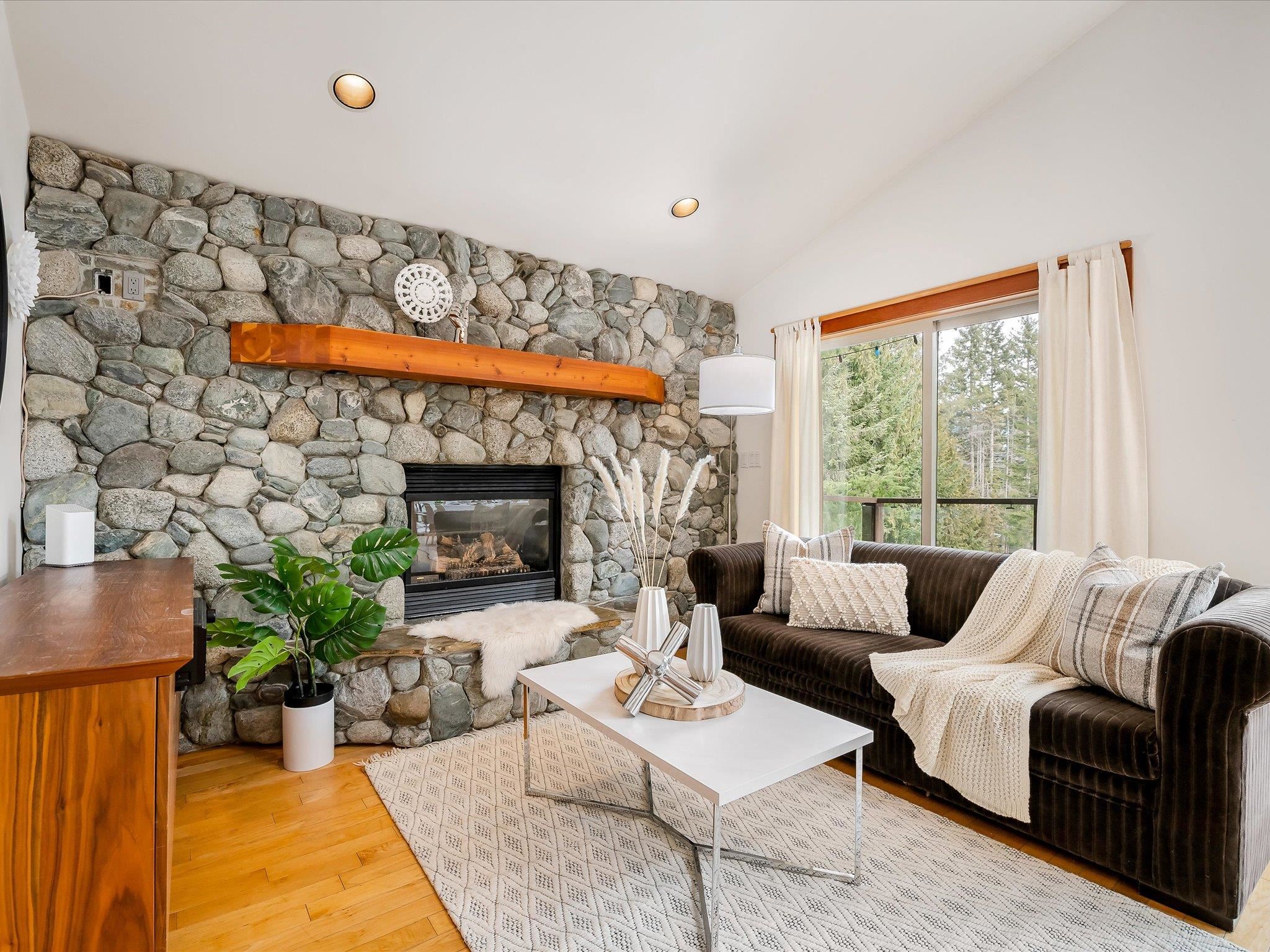 Additional image 5 of 8349 Needles Drive, Whistler, BC, V8E 0G1