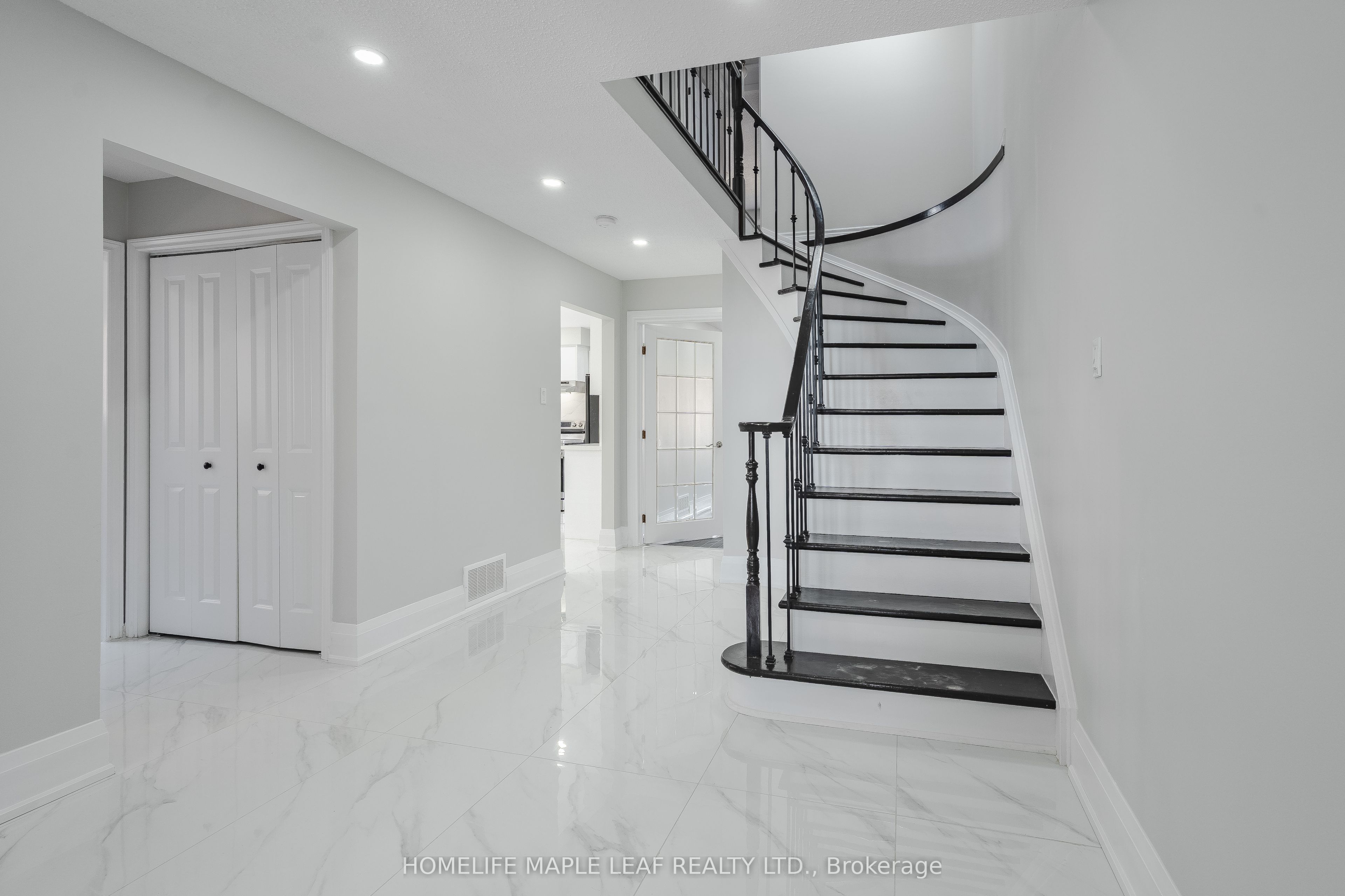 Additional image 5 of 42 Puritan Court, Hamilton, ON, L8E 4L1