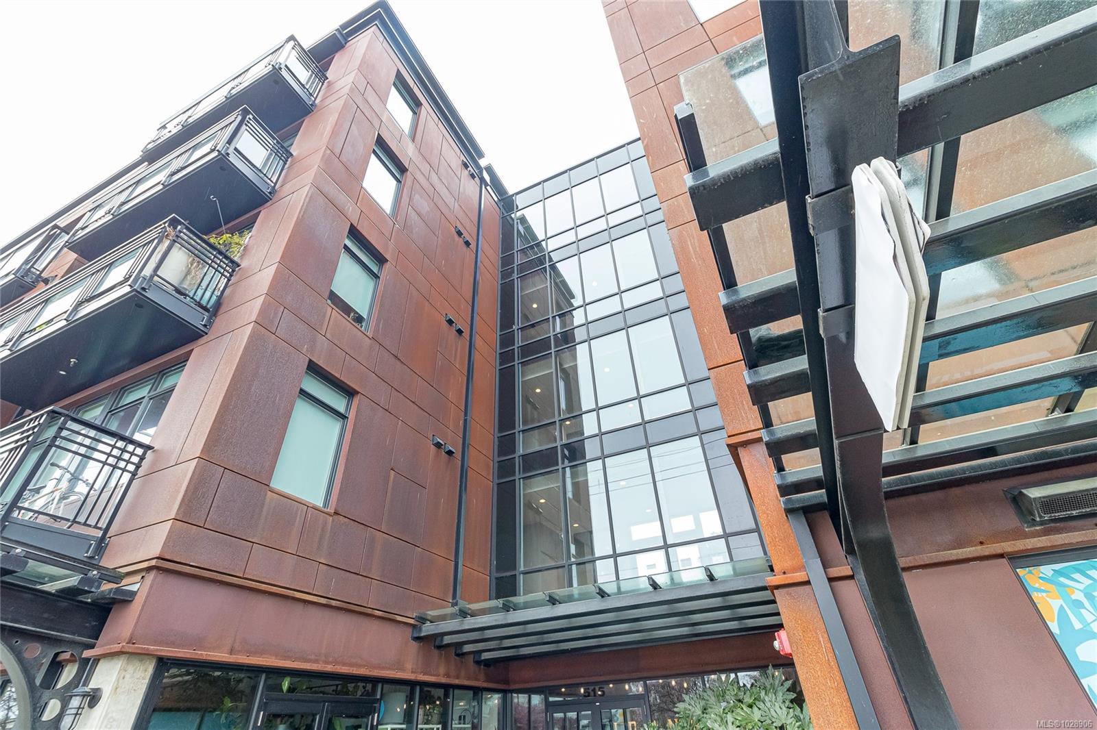 321-515 Chatham Street, Victoria, BC, V8T 0C8