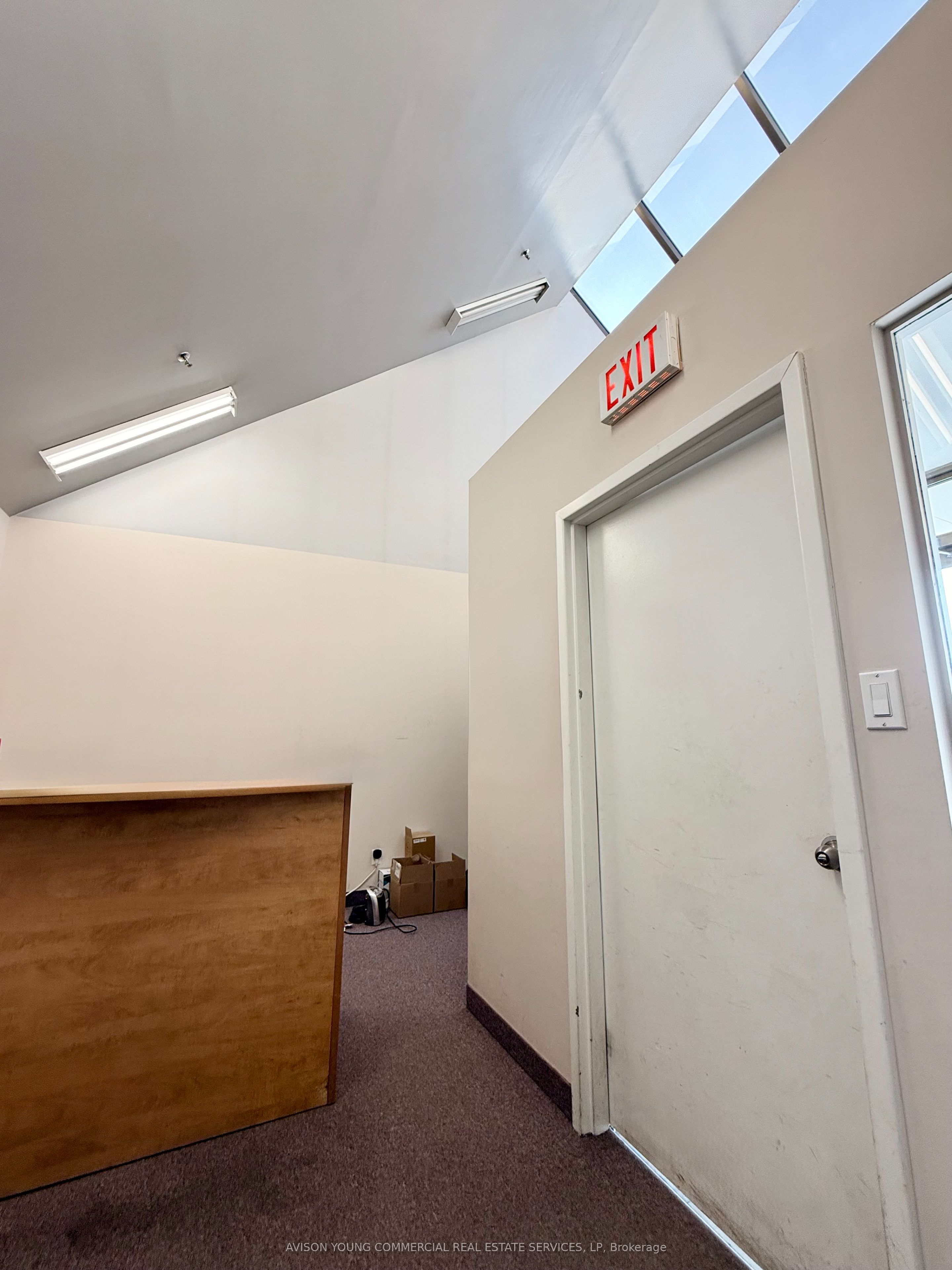 Additional image 5 of 1-333 North Rivermede Road, Vaughan, ON, L4K 3N7